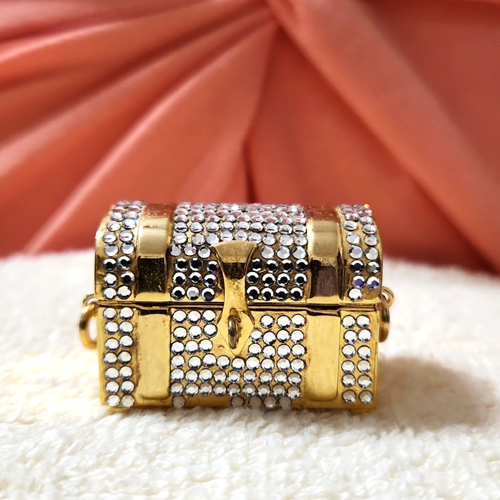 Judith Leiber Pill Keeper